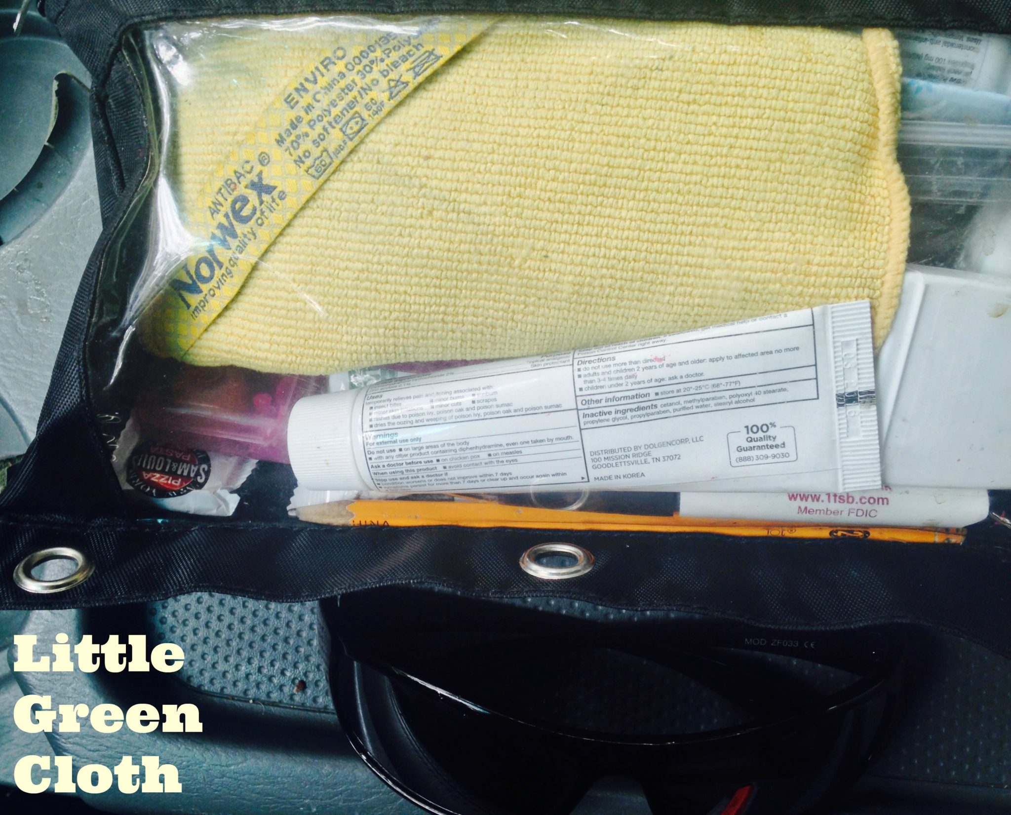 10 Car Travel Kit Essentials for a Road Trip with Kids!